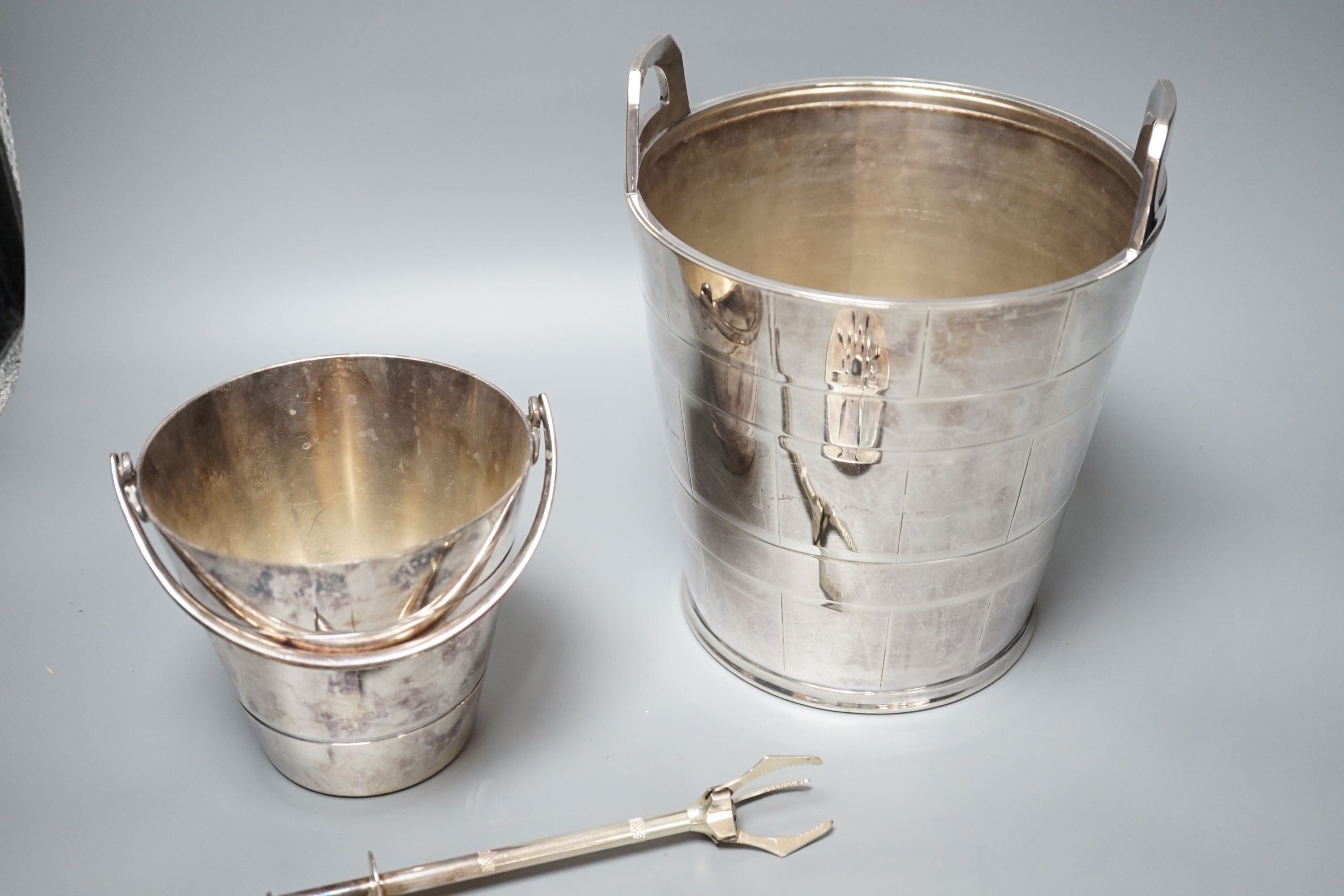 A silver plated champage pail, 19cm, and an ice bucket